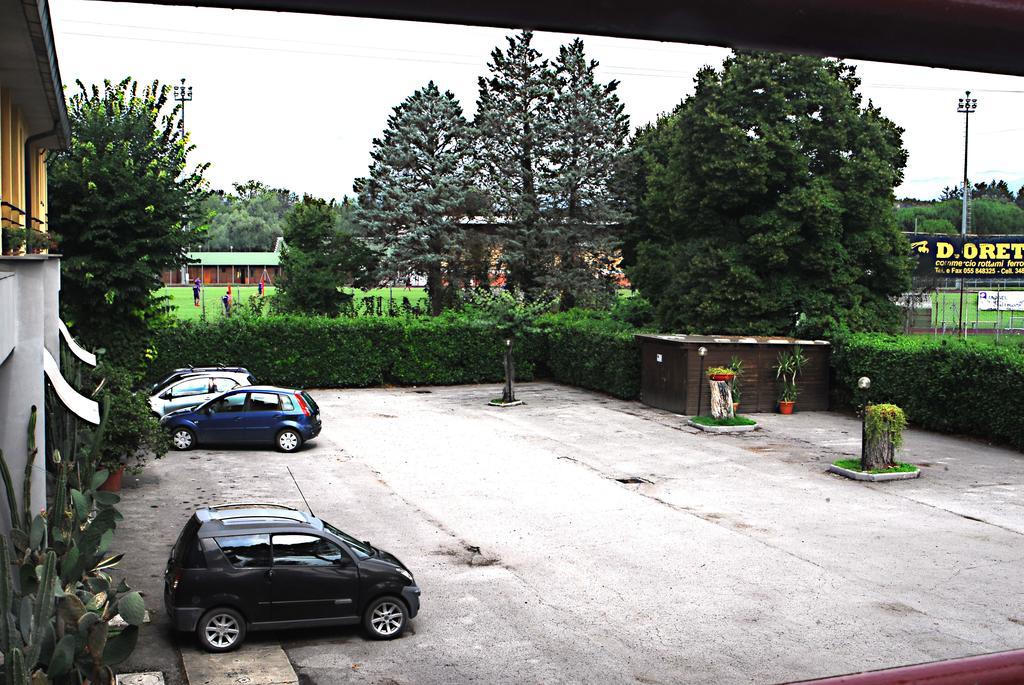 Hotel Ebe San Piero a Sieve Exteriör bild
