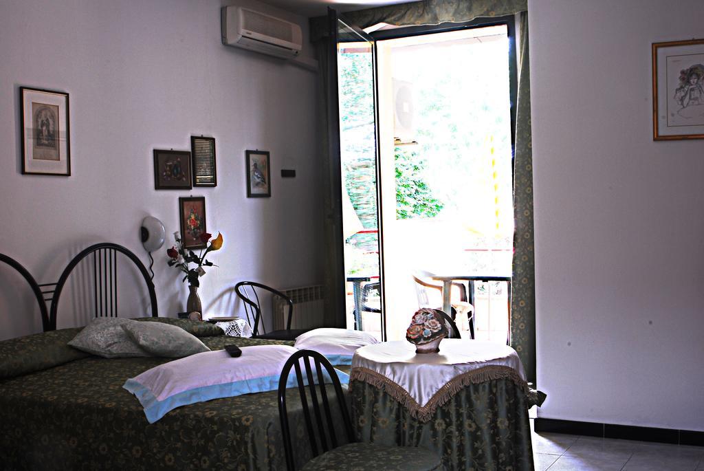 Hotel Ebe San Piero a Sieve Exteriör bild