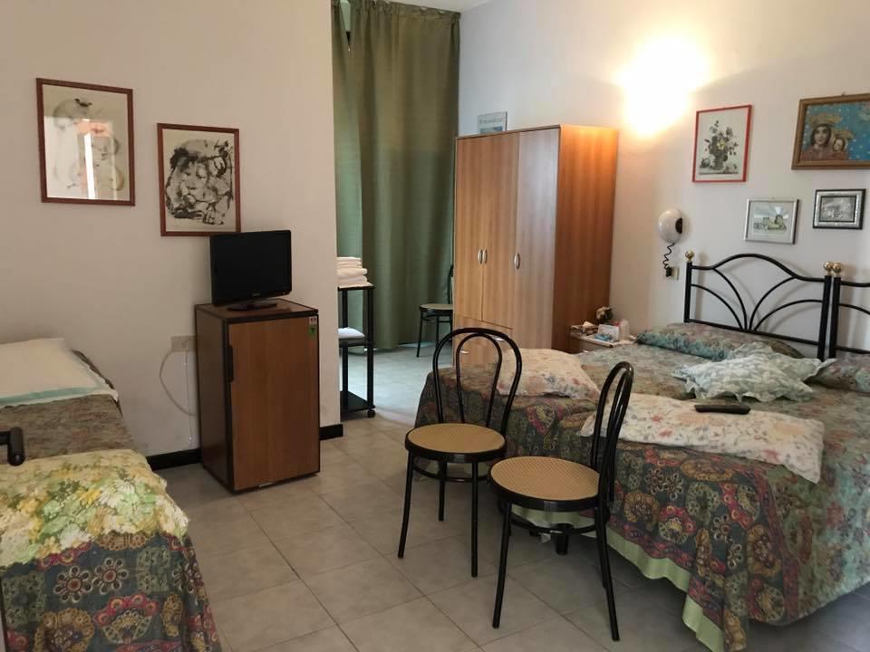 Hotel Ebe San Piero a Sieve Exteriör bild