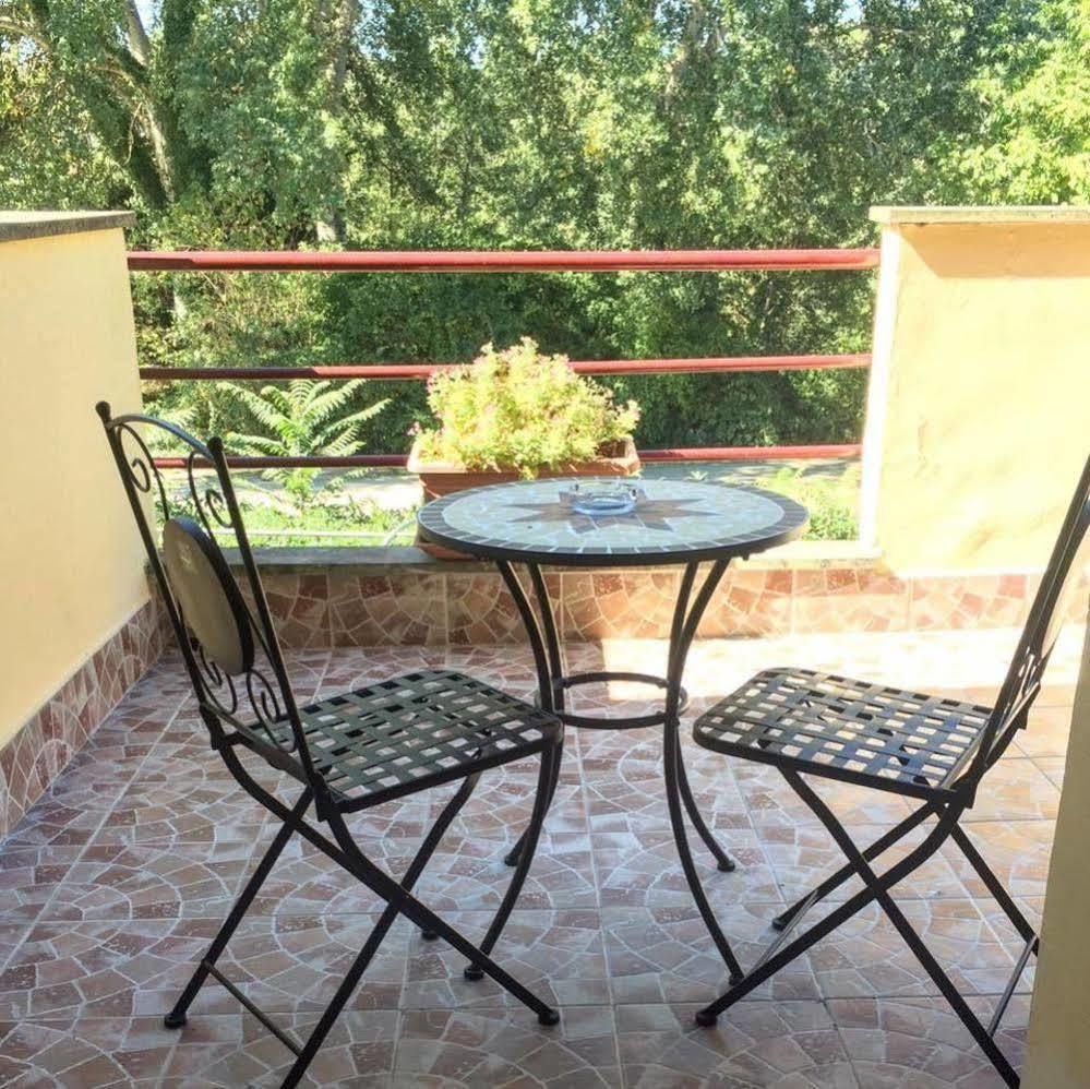 Hotel Ebe San Piero a Sieve Exteriör bild